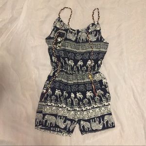 Elephant printed romper by GM fashion